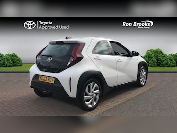Used Toyota Aygo X 2023 for sale - 76174893: Photo 2