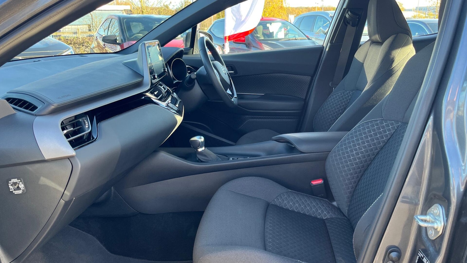 Used Toyota C-HR 2022 for sale - 76597249: Photo 10