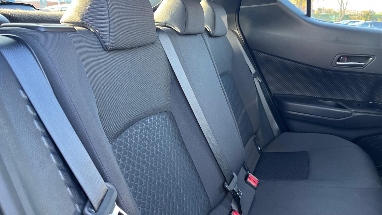 Used Toyota C-HR 2022 for sale - 76597249: Photo 12