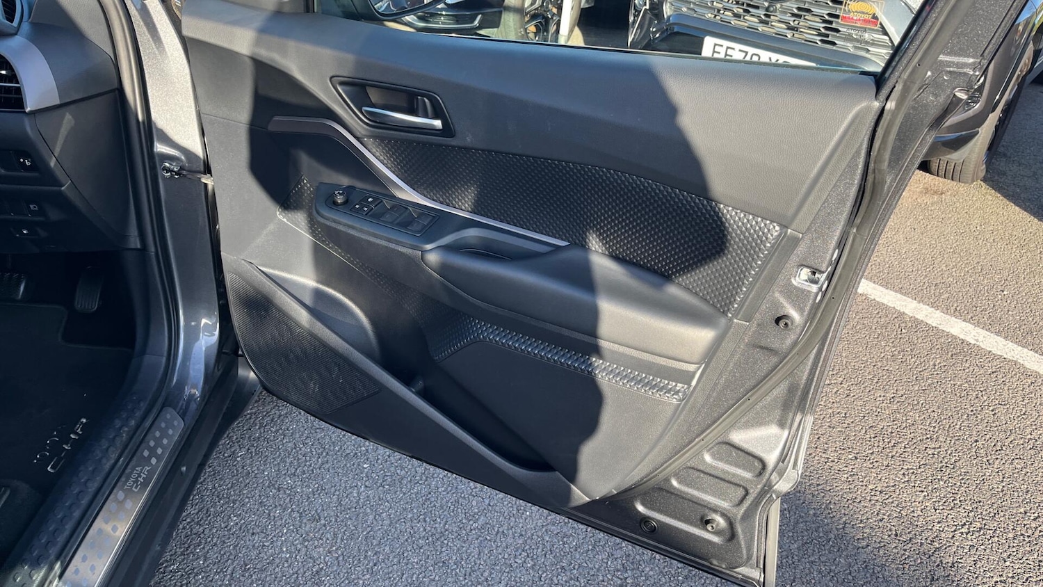 Used Toyota C-HR 2022 for sale - 76597249: Photo 23