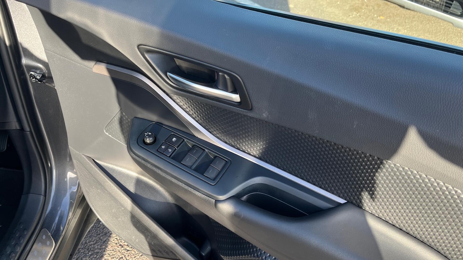 Used Toyota C-HR 2022 for sale - 76597249: Photo 24