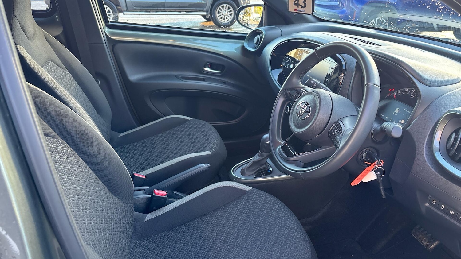 Used Toyota Aygo X 2022 for sale - 76715523: Photo 11