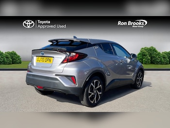 Used Toyota C-HR 2020 for sale - 76318156: Photo 2