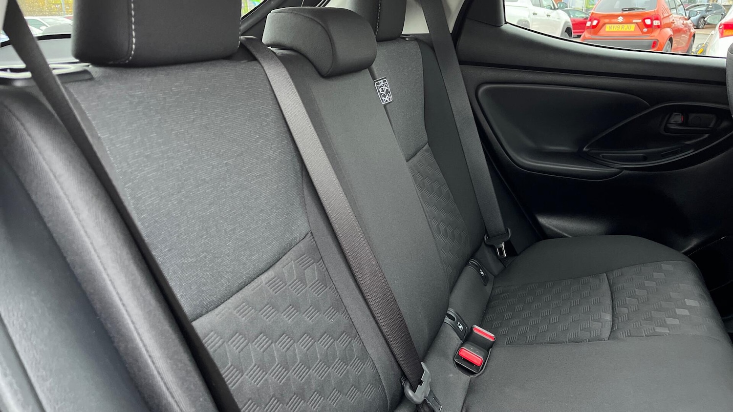 Used Toyota Yaris 2024 for sale - 76735399: Photo 12