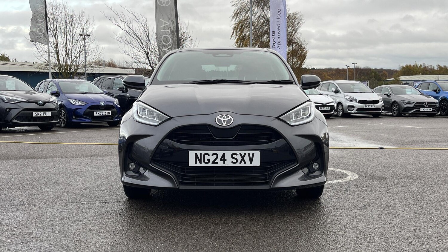 Used Toyota Yaris 2024 for sale - 76735399: Photo 15