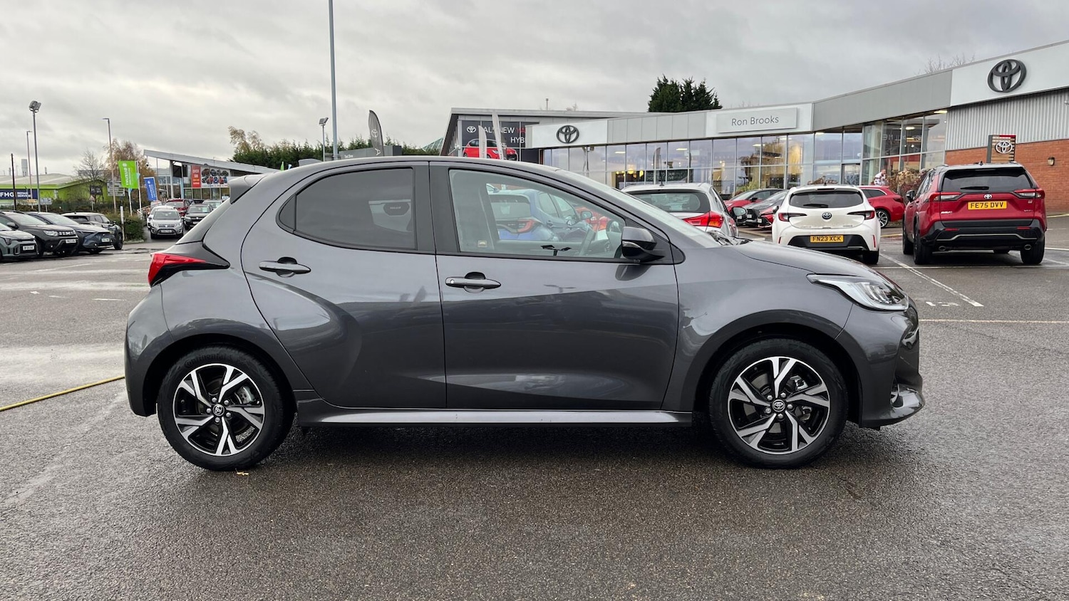 Used Toyota Yaris 2024 for sale - 76735399: Photo 16