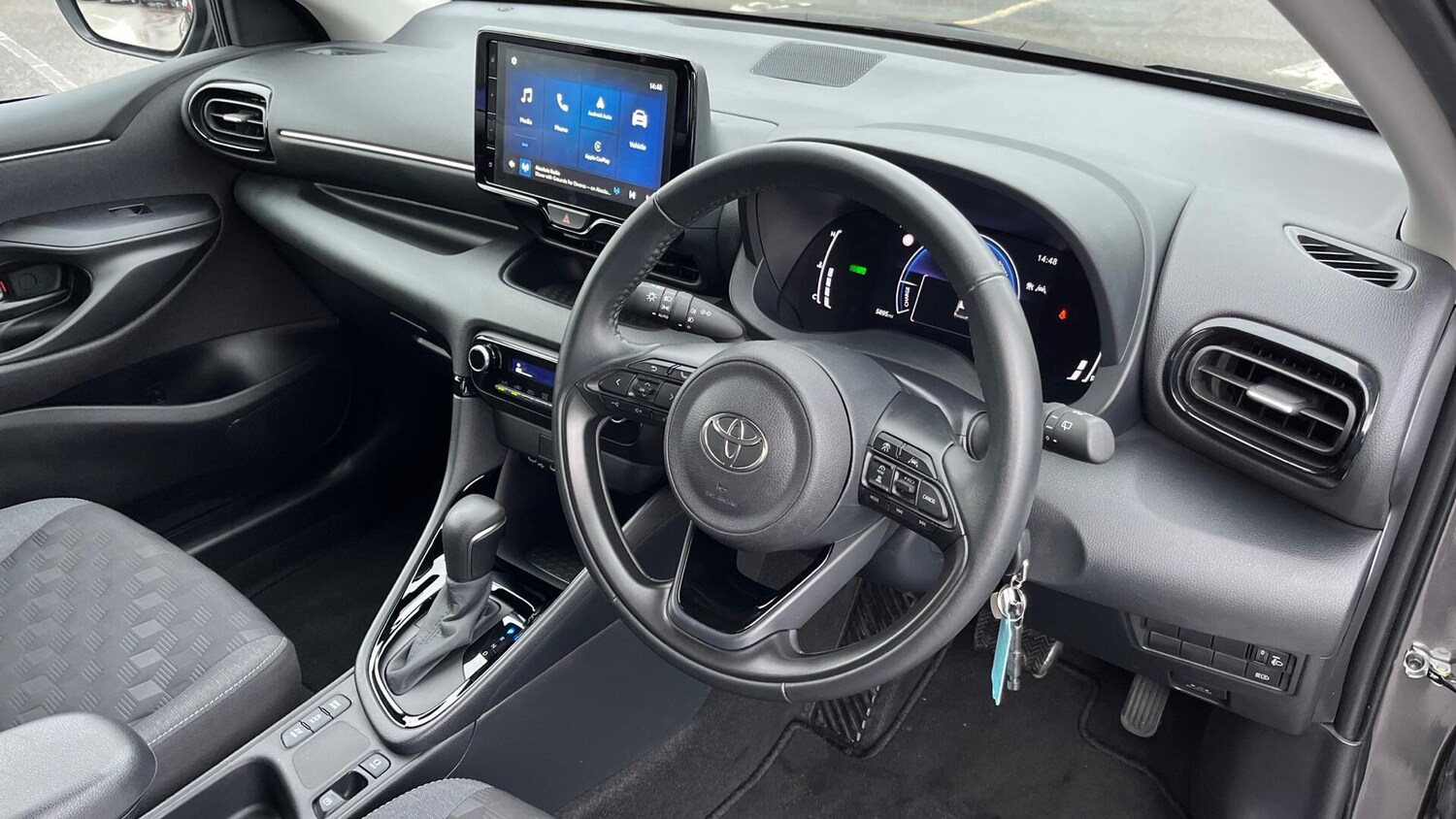 Used Toyota Yaris 2024 for sale - 76735399: Photo 21