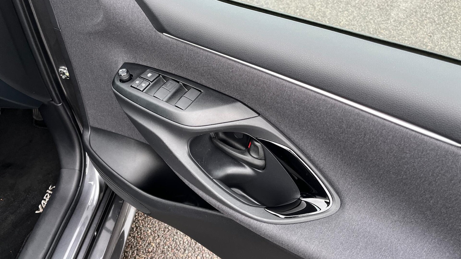 Used Toyota Yaris 2024 for sale - 76735399: Photo 23