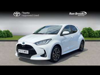 Used Toyota Yaris 2023 for sale - 74898982: Photo