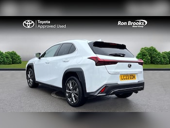 Used Lexus UX 2023 for sale - 76083763: Photo 4
