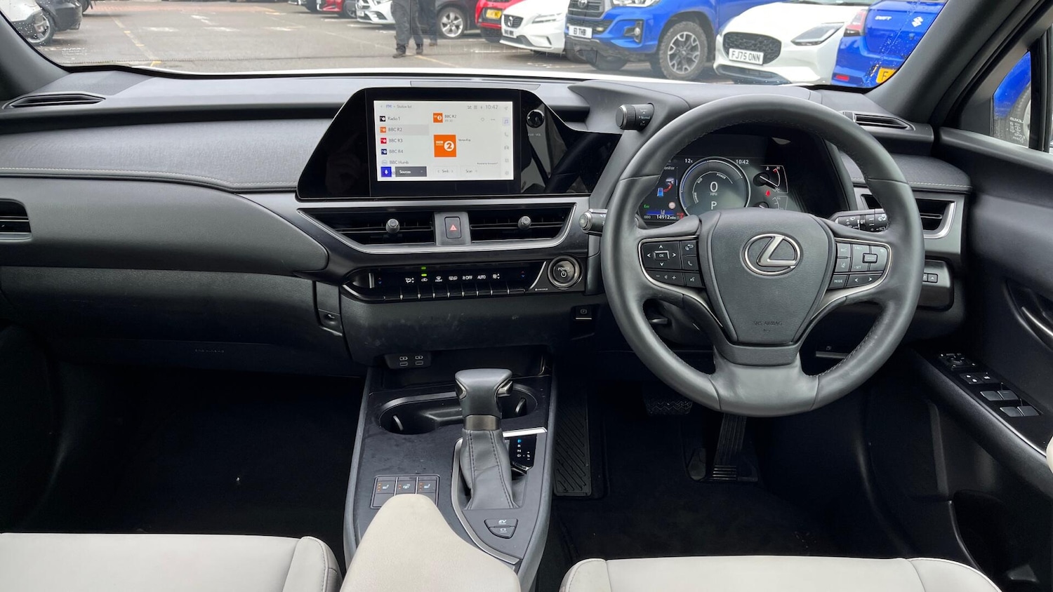Used Lexus UX 2023 for sale - 76083763: Photo 5