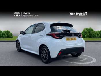 Used Toyota Yaris 2023 for sale - 74776803: Photo