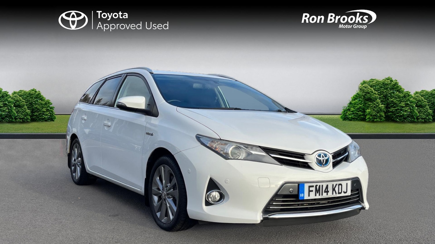 Used Toyota Auris 2014 for sale - 76735406: Photo 1