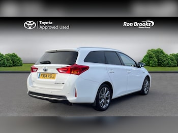 Used Toyota Auris 2014 for sale - 76735406: Photo