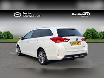 Used Toyota Auris 2014 for sale - 76735406: Photo