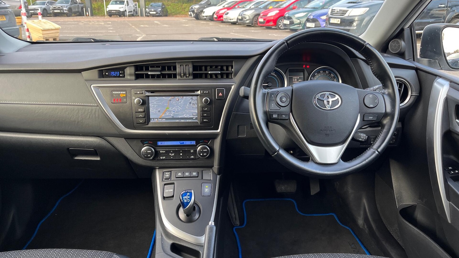Used Toyota Auris 2014 for sale - 76735406: Photo 5