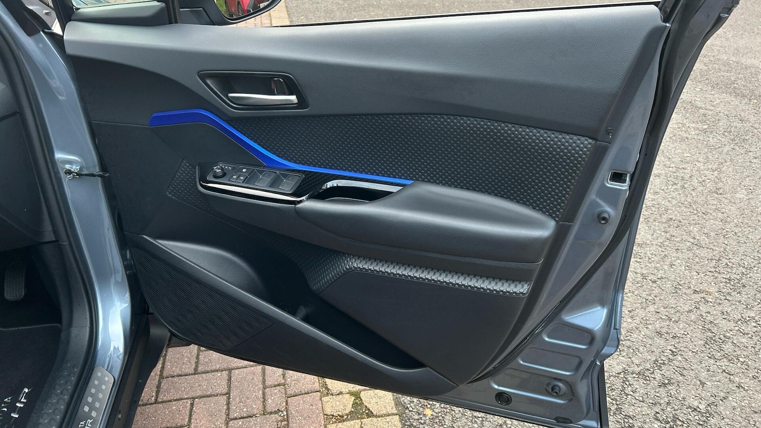 Used Toyota C-HR 2020 for sale - 76936400: Photo 22