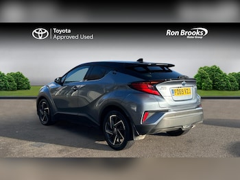 Used Toyota C-HR 2020 for sale - 76936400: Photo