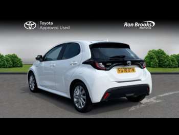Used Toyota Yaris 2020 for sale - 74828714: Photo