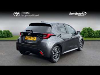 Used Toyota Yaris 2023 for sale - 74020794: Photo