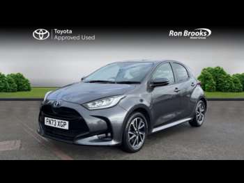 Used Toyota Yaris 2023 for sale - 74020794: Photo