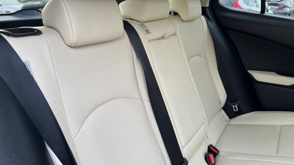 Used Lexus UX 2020 for sale - 76137318: Photo 12
