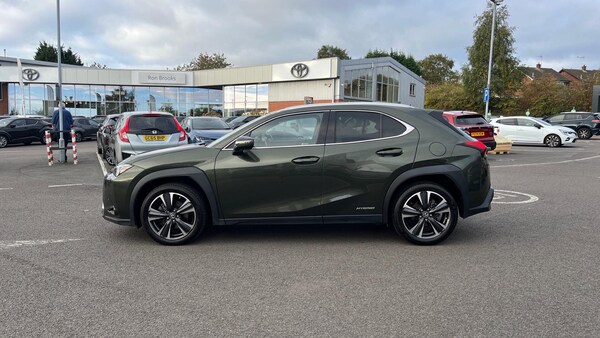 Used Lexus UX 2020 for sale - 76137318: Photo 17