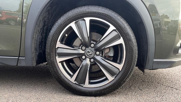 Used Lexus UX 2020 for sale - 76137318: Photo 18