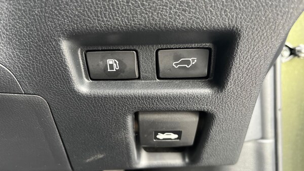 Used Lexus UX 2020 for sale - 76137318: Photo 23
