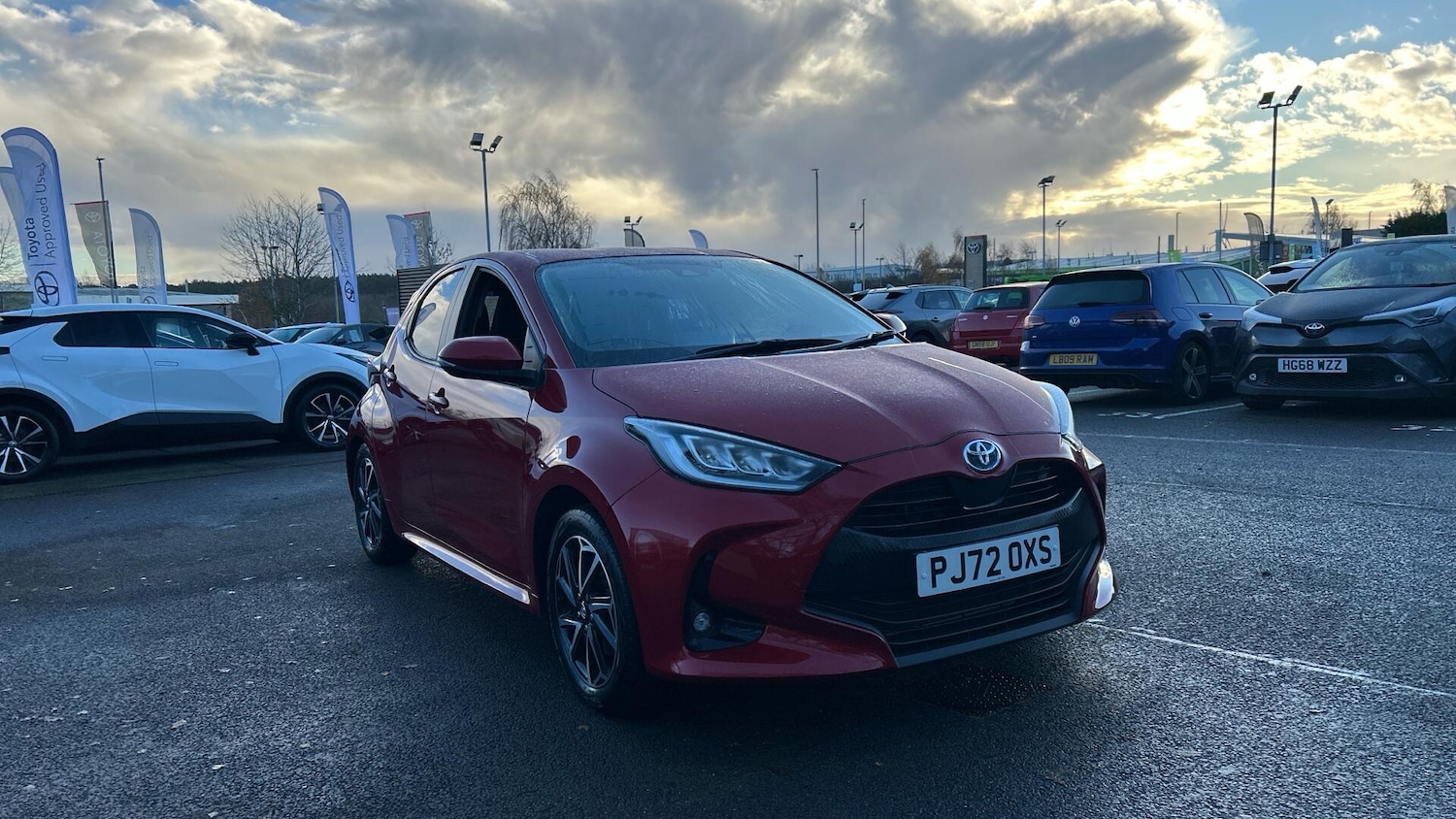 Used Toyota Yaris 2022 for sale - 76936584: Photo 1