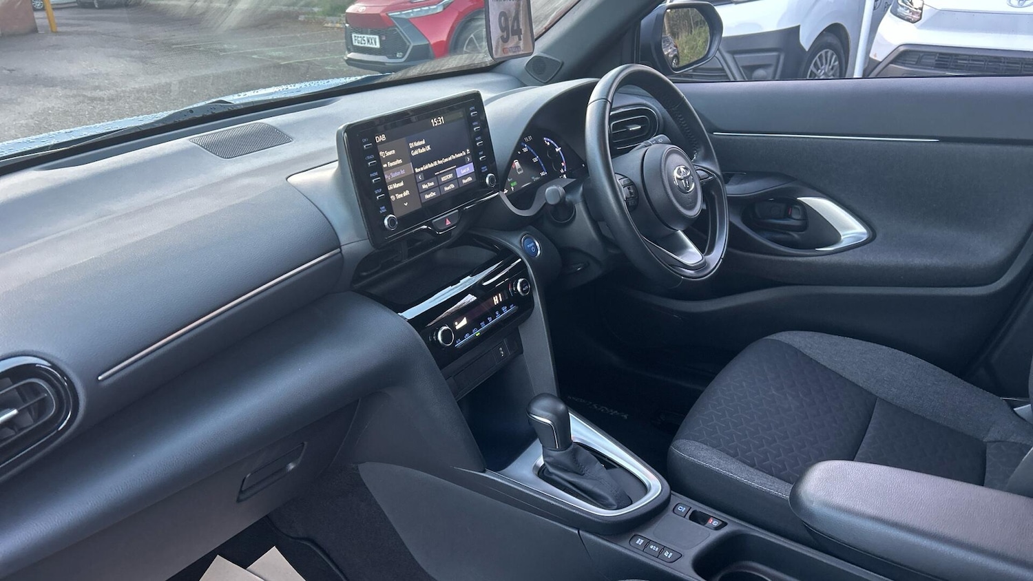 Used Toyota Yaris Cross 2021 for sale - 76780697: Photo 11