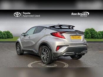 Used Toyota C-HR 2022 for sale - 76408803: Photo