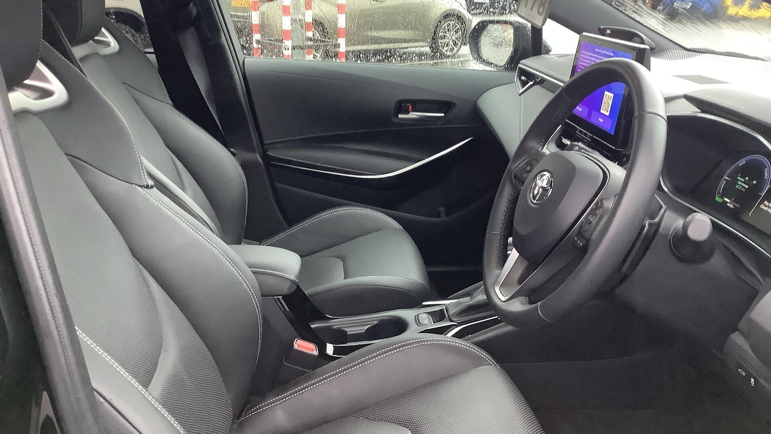 Used Toyota Corolla 2024 for sale - 76824685: Photo 11