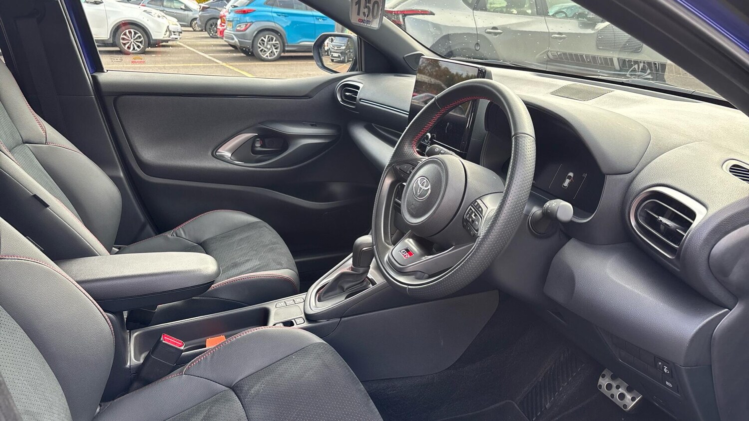 Used Toyota Yaris 2024 for sale - 76446432: Photo 11