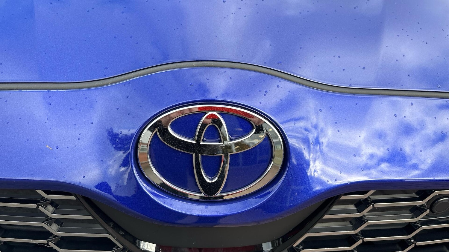 Used Toyota Yaris 2024 for sale - 76446432: Photo 23