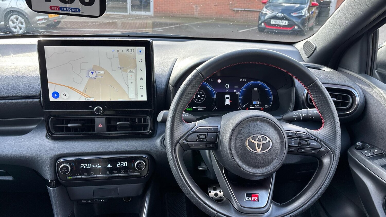 Used Toyota Yaris 2024 for sale - 76446432: Photo 6