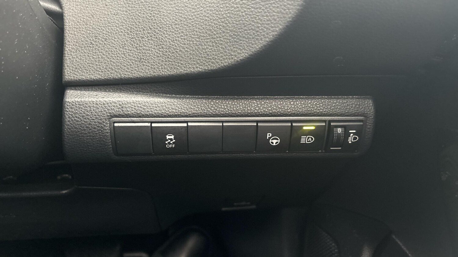 Used Toyota Corolla 2021 for sale - 76855920: Photo 24