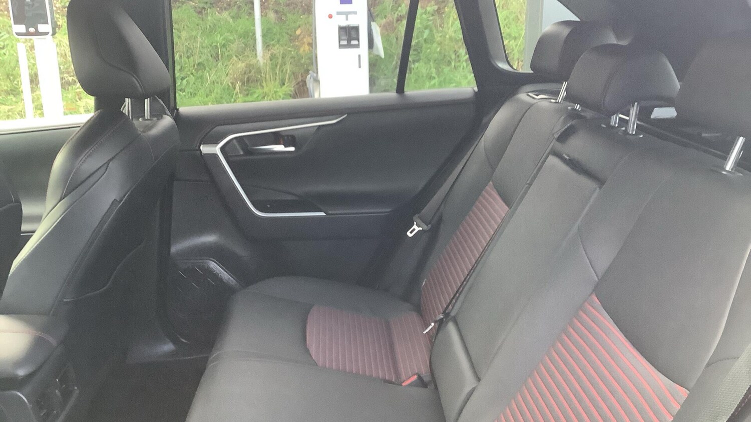 Used Toyota RAV4 2022 for sale - 76849740: Photo 13