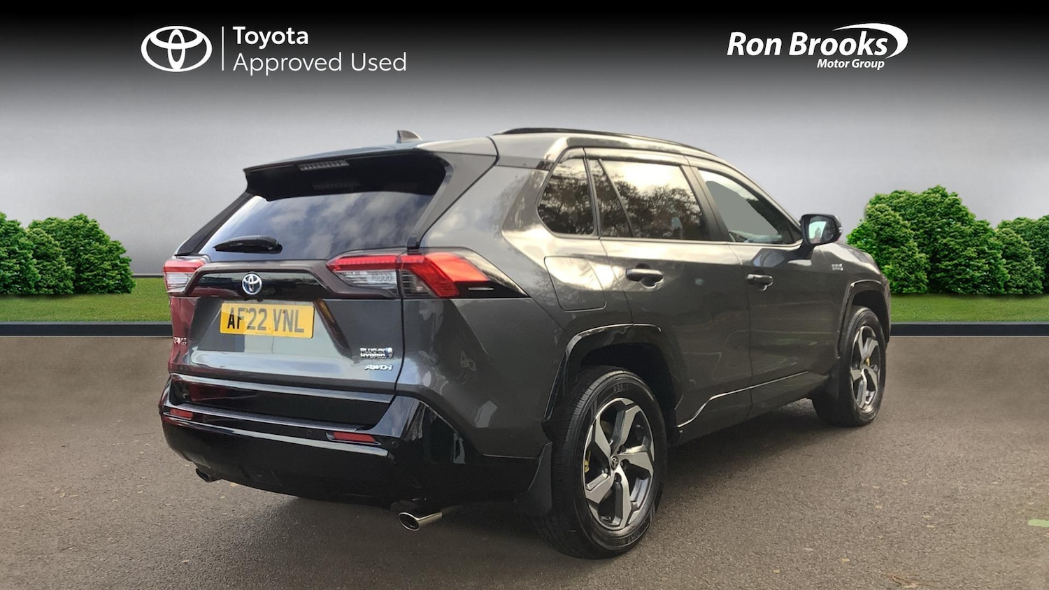 Used Toyota RAV4 2022 for sale - 76849740: Photo 2