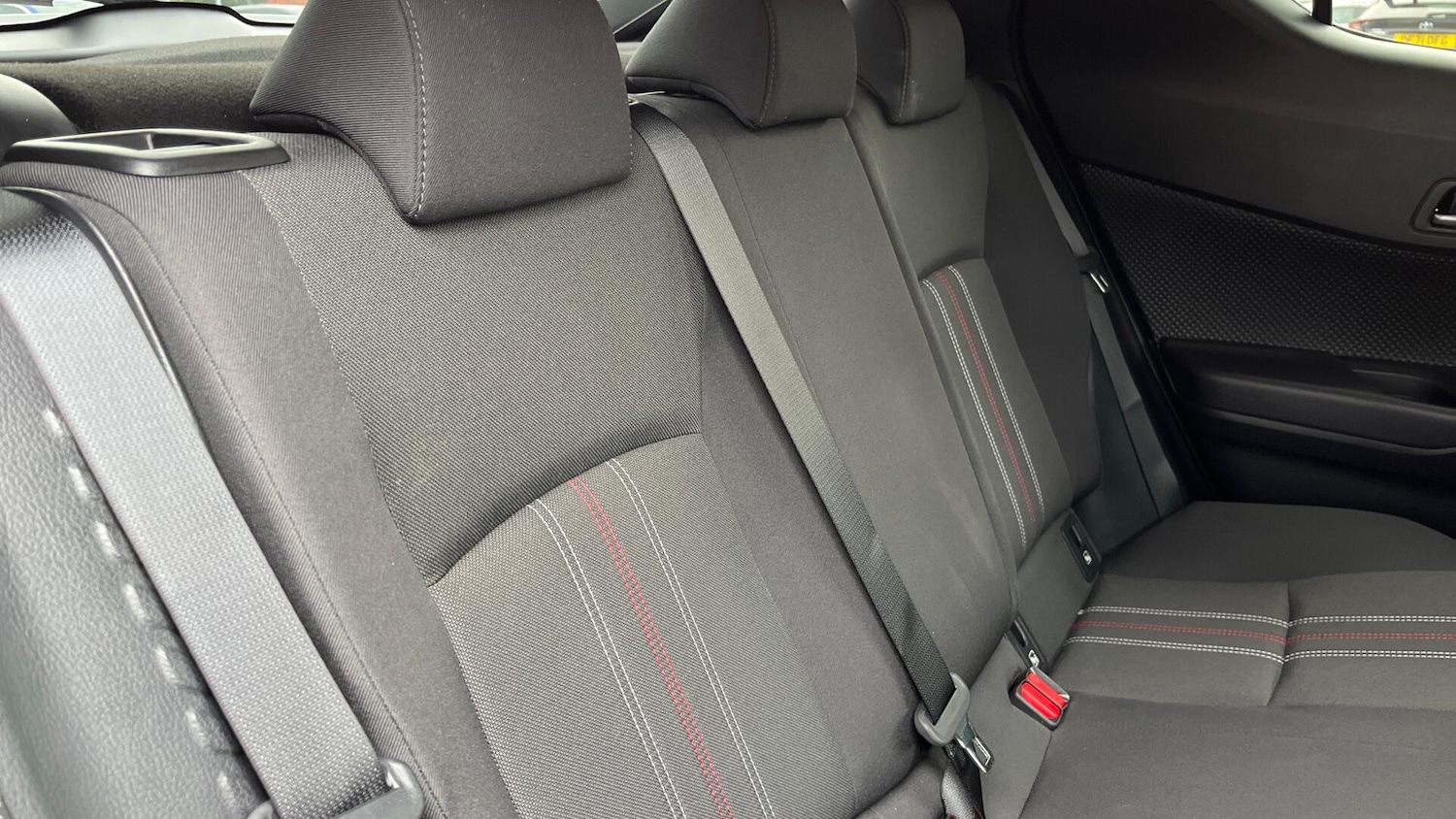 Used Toyota C-HR 2023 for sale - 76123008: Photo 12