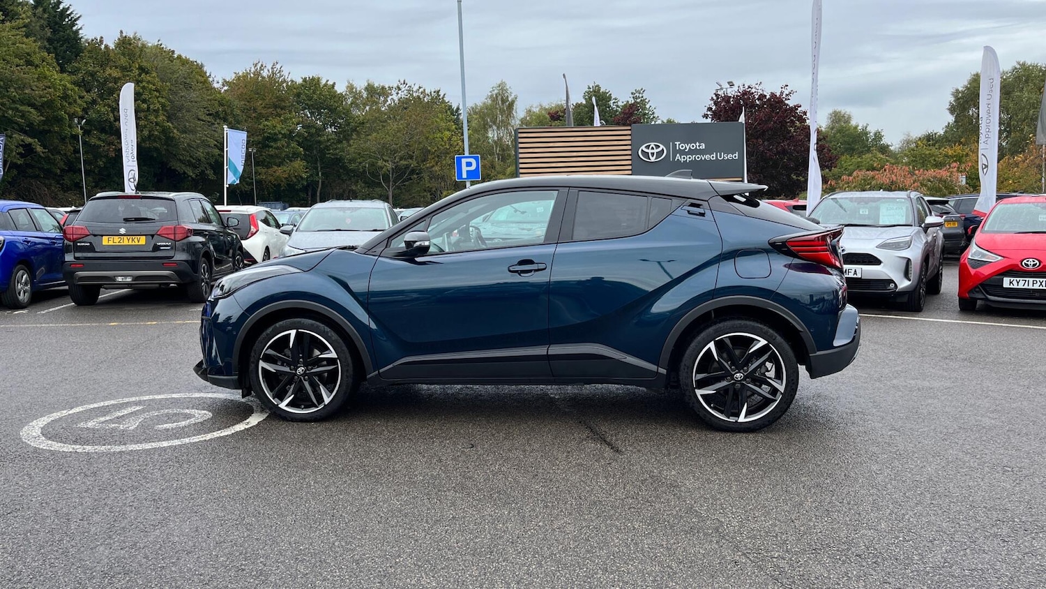 Used Toyota C-HR 2023 for sale - 76123008: Photo 17
