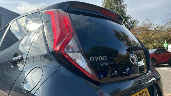 Used Toyota AYGO 2019 for sale - 76282899: Photo 21