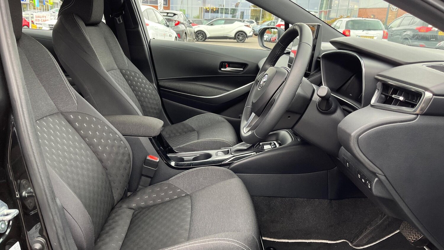 Used Toyota Corolla 2024 for sale - 76121598: Photo 11
