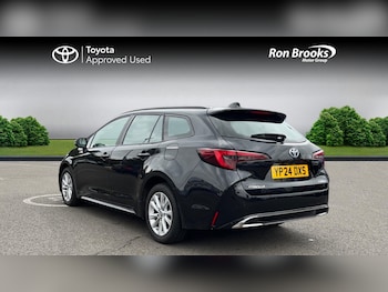 Used Toyota Corolla 2024 for sale - 76121598: Photo 4