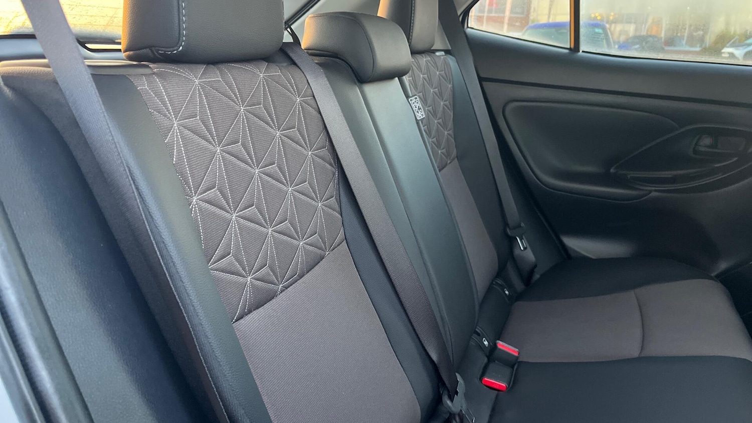 Used Toyota Yaris Cross 2024 for sale - 77040449: Photo 12