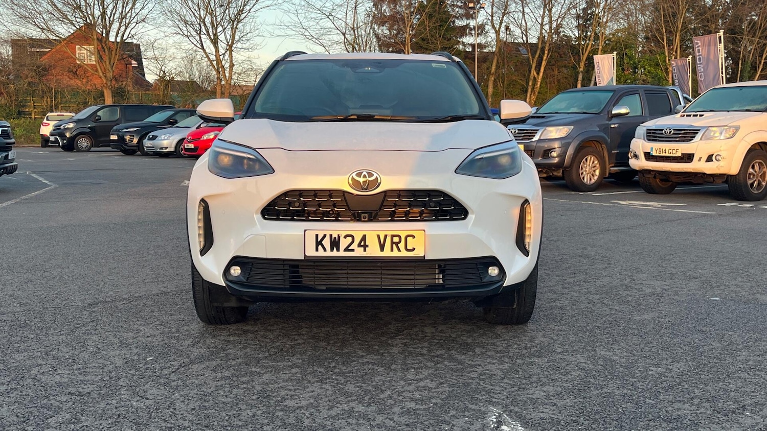 Used Toyota Yaris Cross 2024 for sale - 77040449: Photo 15