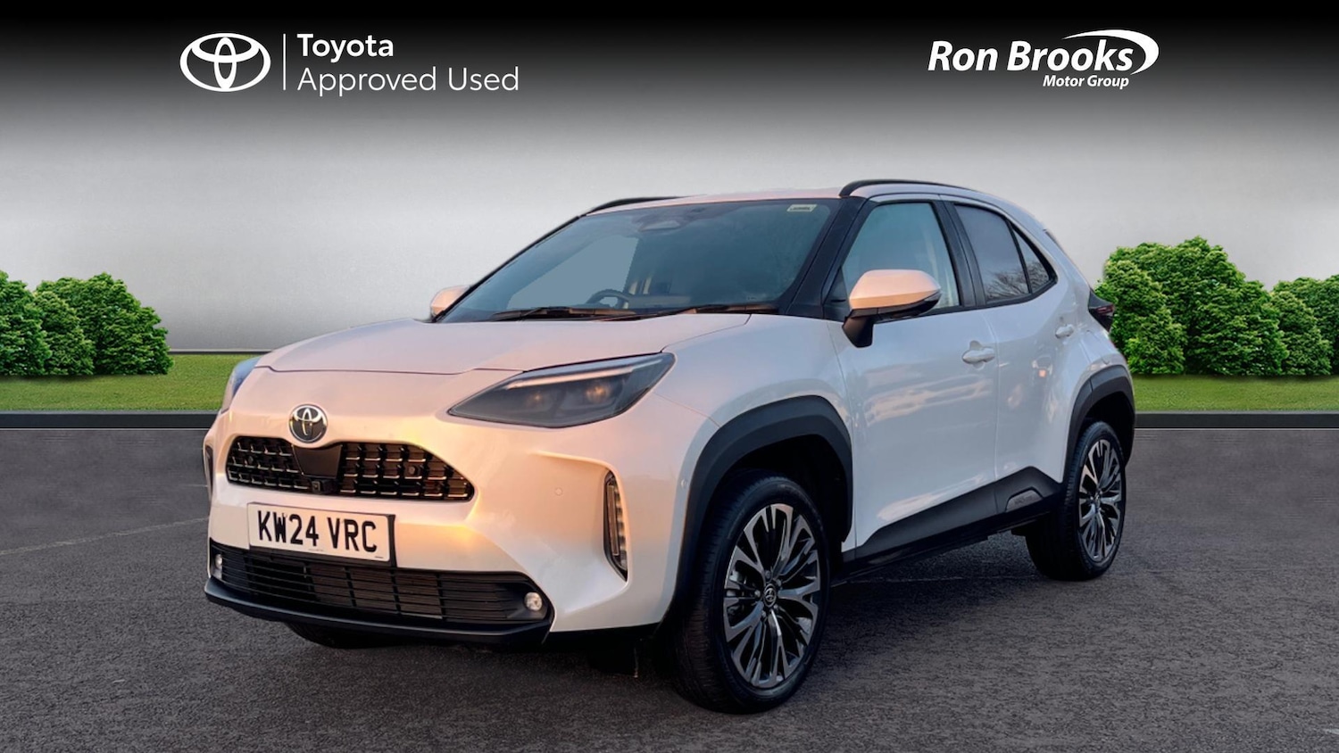 Used Toyota Yaris Cross 2024 for sale - 77040449: Photo 3