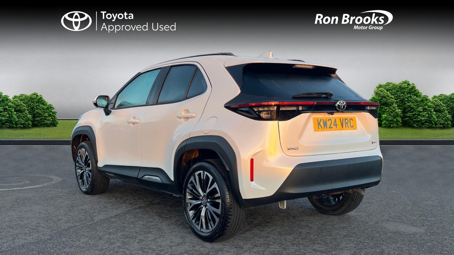 Used Toyota Yaris Cross 2024 for sale - 77040449: Photo 4