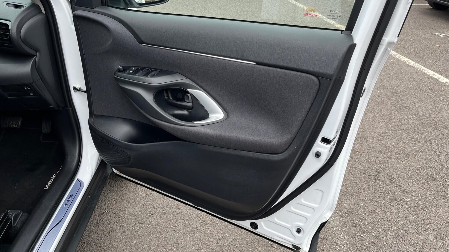 Used Toyota Yaris Cross 2024 for sale - 76283057: Photo 23