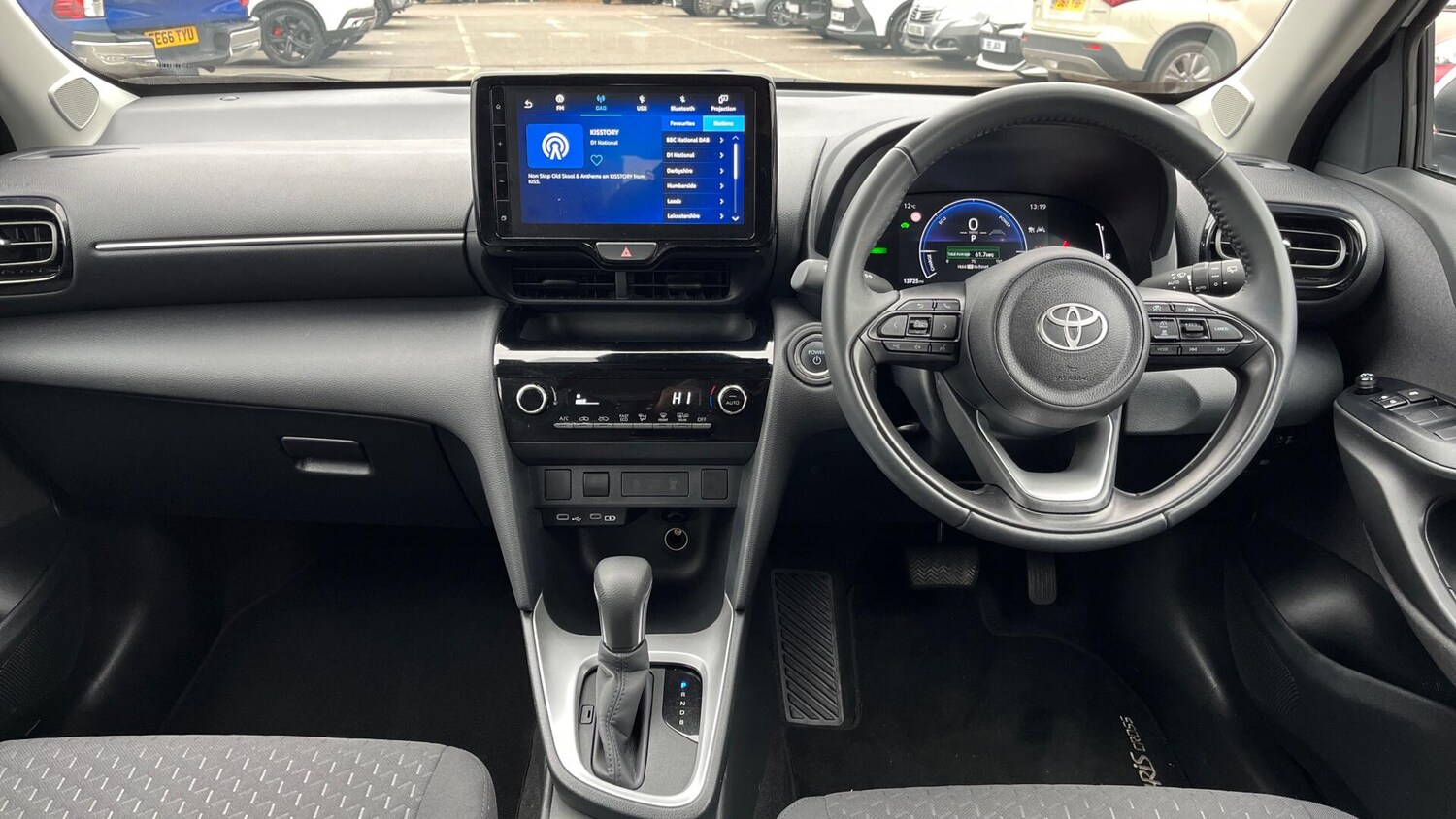 Used Toyota Yaris Cross 2024 for sale - 76283057: Photo 5